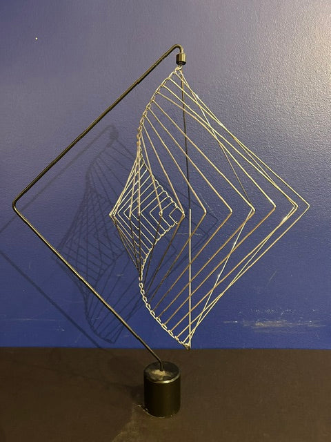 Square Wave Stand