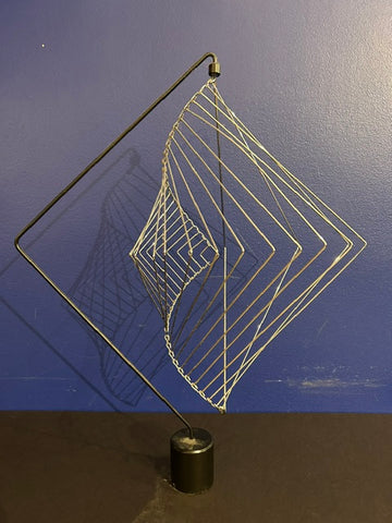Square Wave Stand