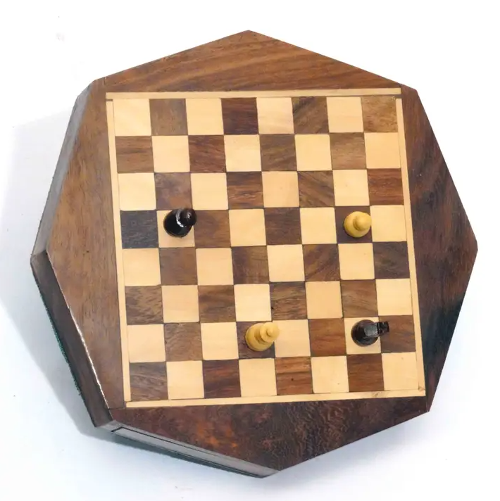 Wood Chess, 6" Octagon magnet