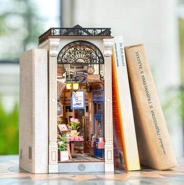 Arcade Dating Book Nook