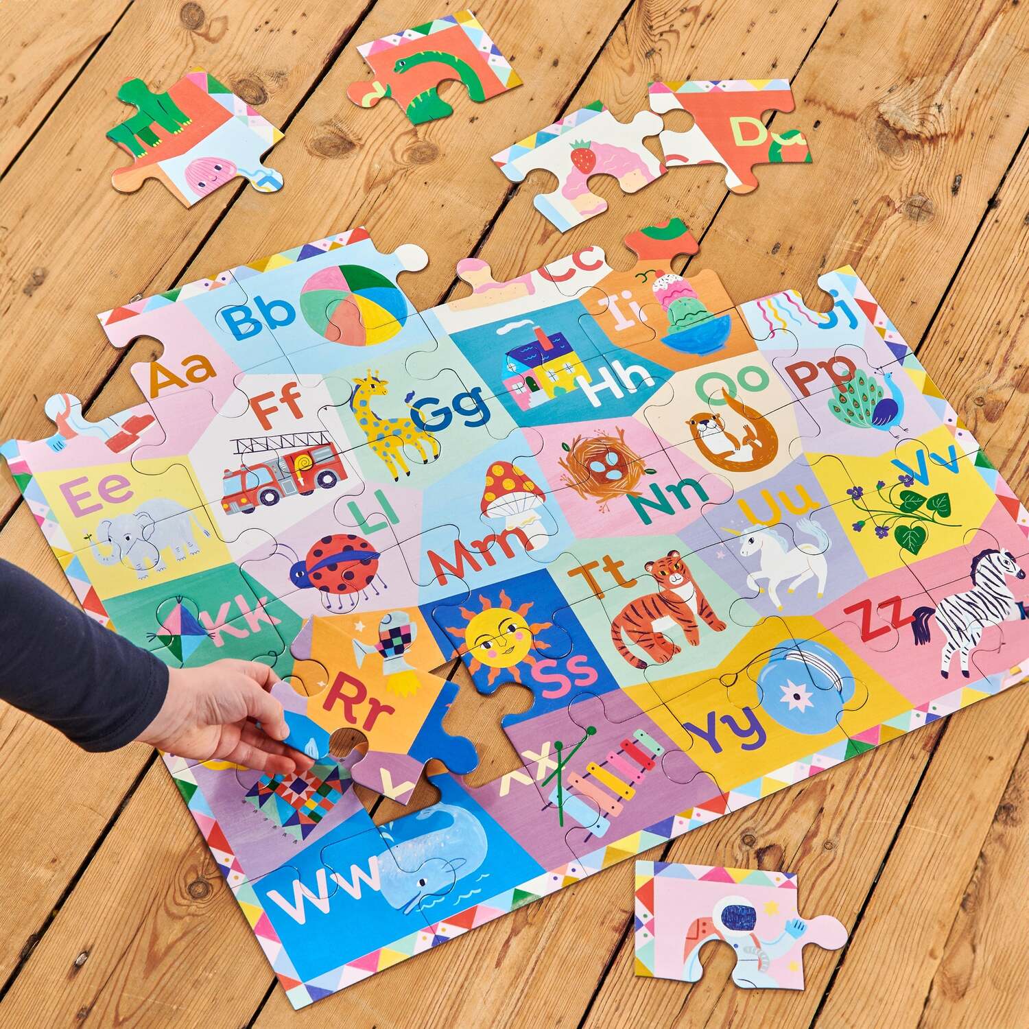 Alphabet (36 piece giant puzzles)