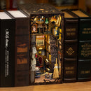 DIY Bookend Puzzle: Magic Pharmacist w/ Dust Cover