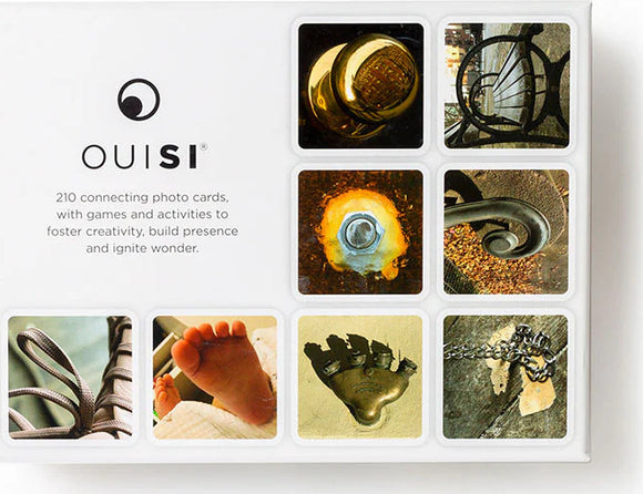 OuiSi Original: Games of Visua game packaging featuring 210 connecting photo cards. The image showcases various photos including a foot, a bolt, and a bicycle, emphasizing creativity and engagement through interactive play.