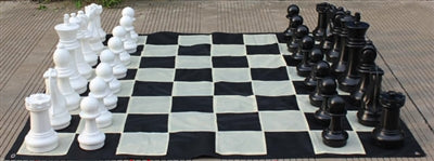 Chess set: Garden size 16" King
