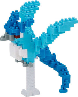 Nanoblock Articuno DIY kit featuring a detailed blue and white representation of the iconic Pokémon. The model showcases intricate building pieces, including a unique base for display. Ideal for collectors and fans, this kit allows for creative assembly and strengthens fine motor skills.