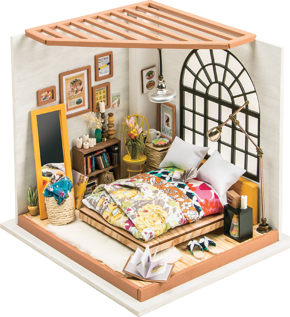 Alice's Dreamy Bedroom Model Kit
